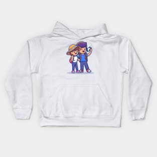 Cute Couple Boy And Girl Travelling Together (2) Kids Hoodie